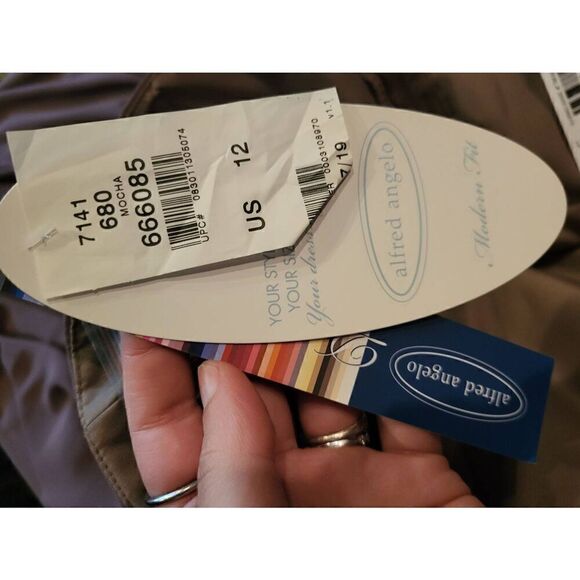 NWT Alfred Angelo Gown Women's 12 Mocha Pleated Chiffon Convertible Bridesmaid - Picture 3 of 4